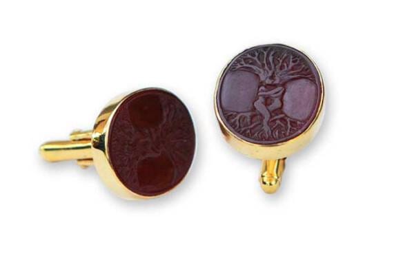 Custom cufflinks designer by Regnas Jewelry - Send us your designs